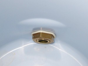 spout - new - inside nut & gasket