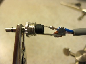 Mono plug soldered