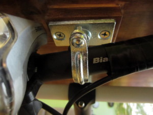 Handlebar hanger